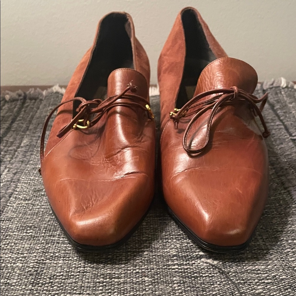Amalfi Tan Italian Leather Flats with Bow Detail - Picture 5 of 6